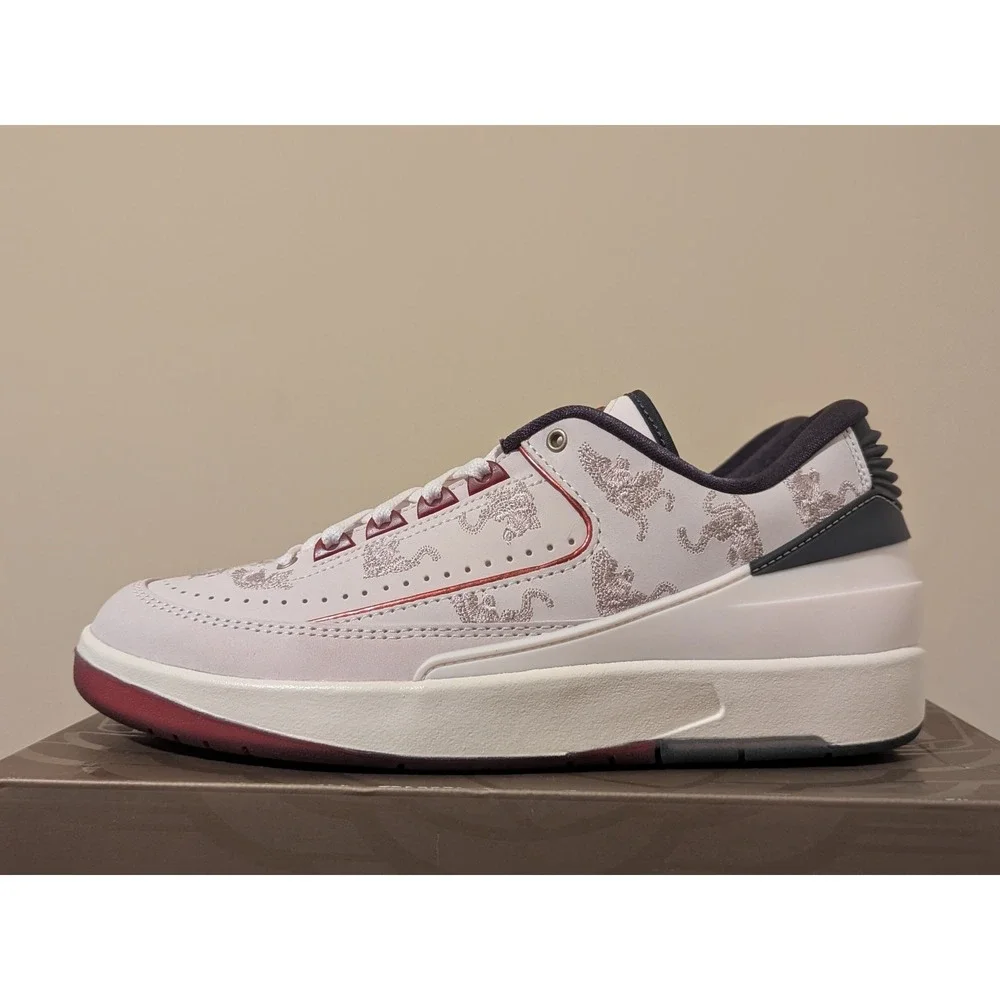 Nike Jordan‎ 2 Retro Low Year of the Dragon Women 10